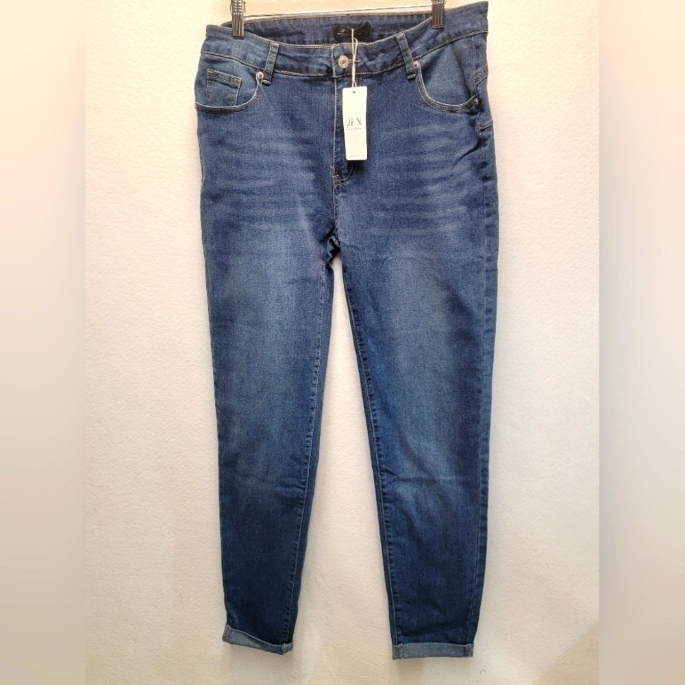 JFN Just Fashion Now Women's XL High Rise Skinny Cuffed Denim Blue Jean